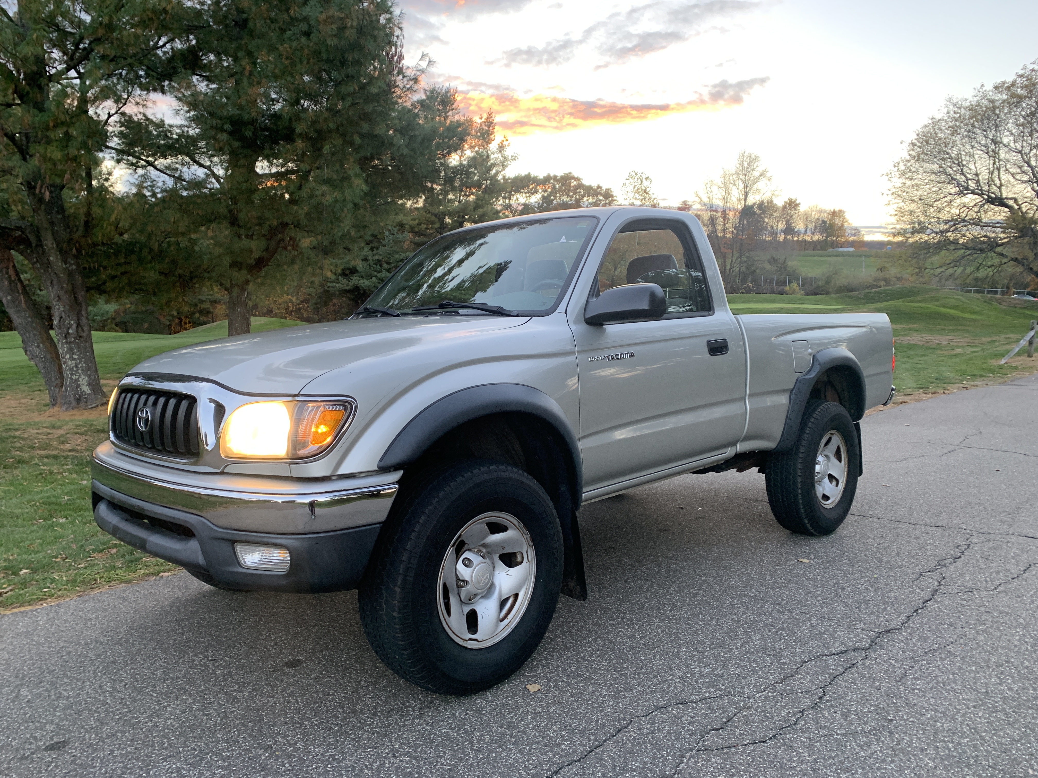 2004 Toyota Tacoma SR5 4x4 Pickup — photo 39